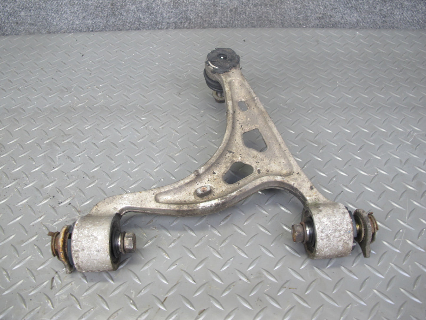 94-00 Lexus UZZ30L SC300 SC400 Set of 2 Rear Left Right Upper Control Arm OEM