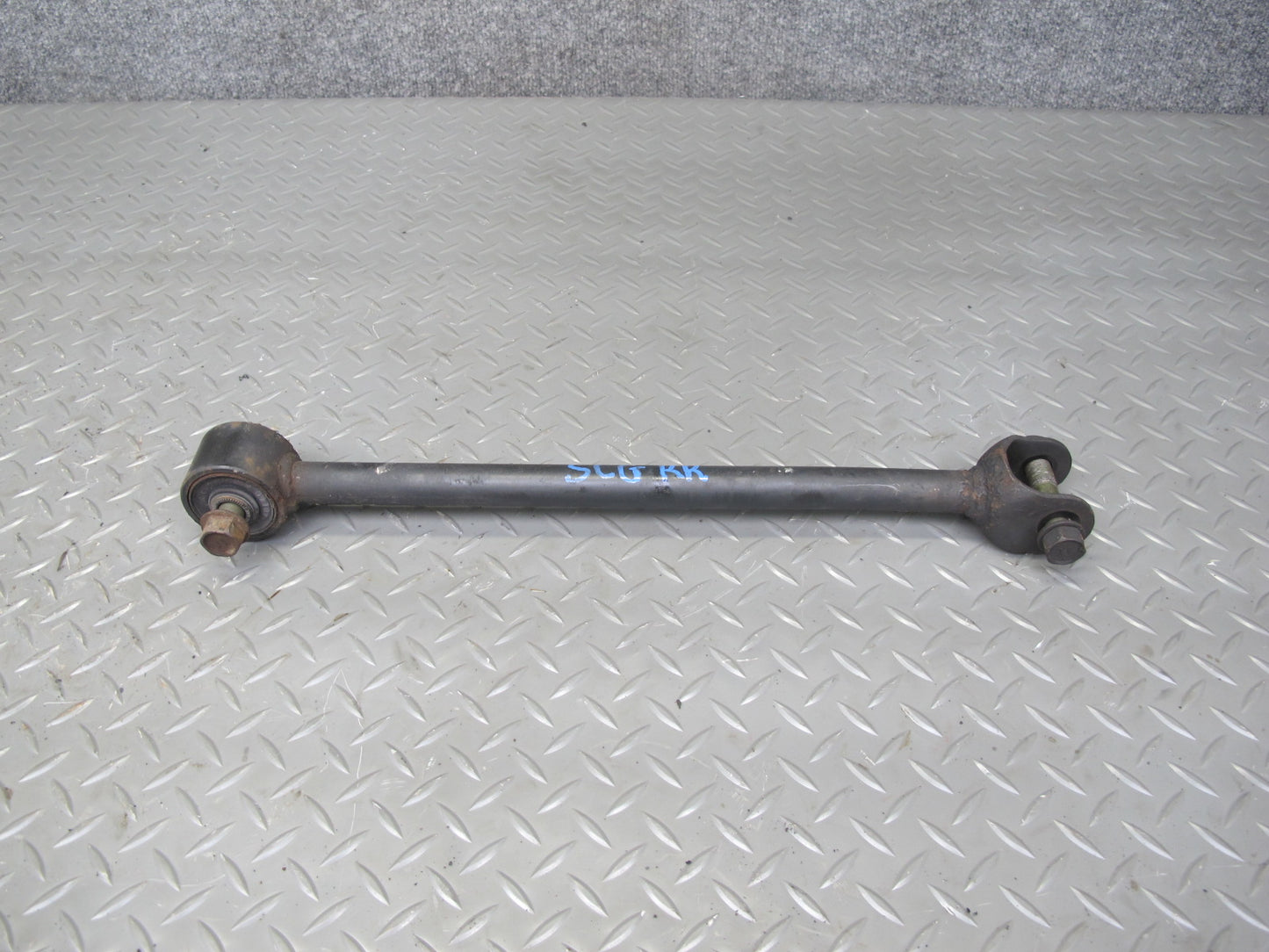 92-96 Lexus UZZ30L SC300 SC400 Set of 2 Rear Left & Right Strut Bar OEM