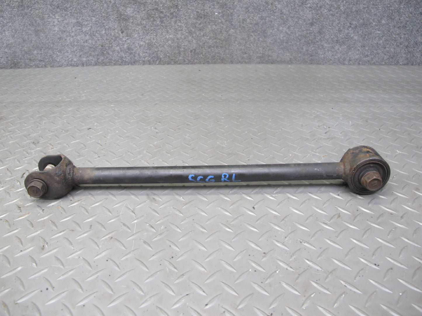92-96 Lexus UZZ30L SC300 SC400 Set of 2 Rear Left & Right Strut Bar OEM