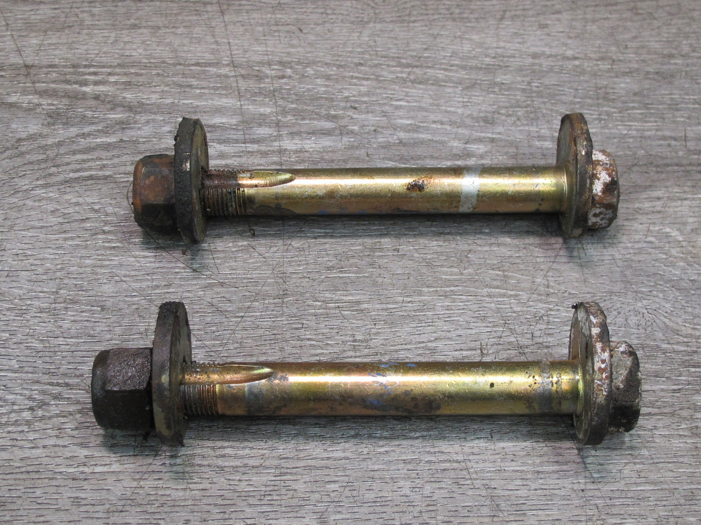86-91 Mercedes W126 Set of 2 Front Suspension Eccentric Adjust Camber Bolt OEM