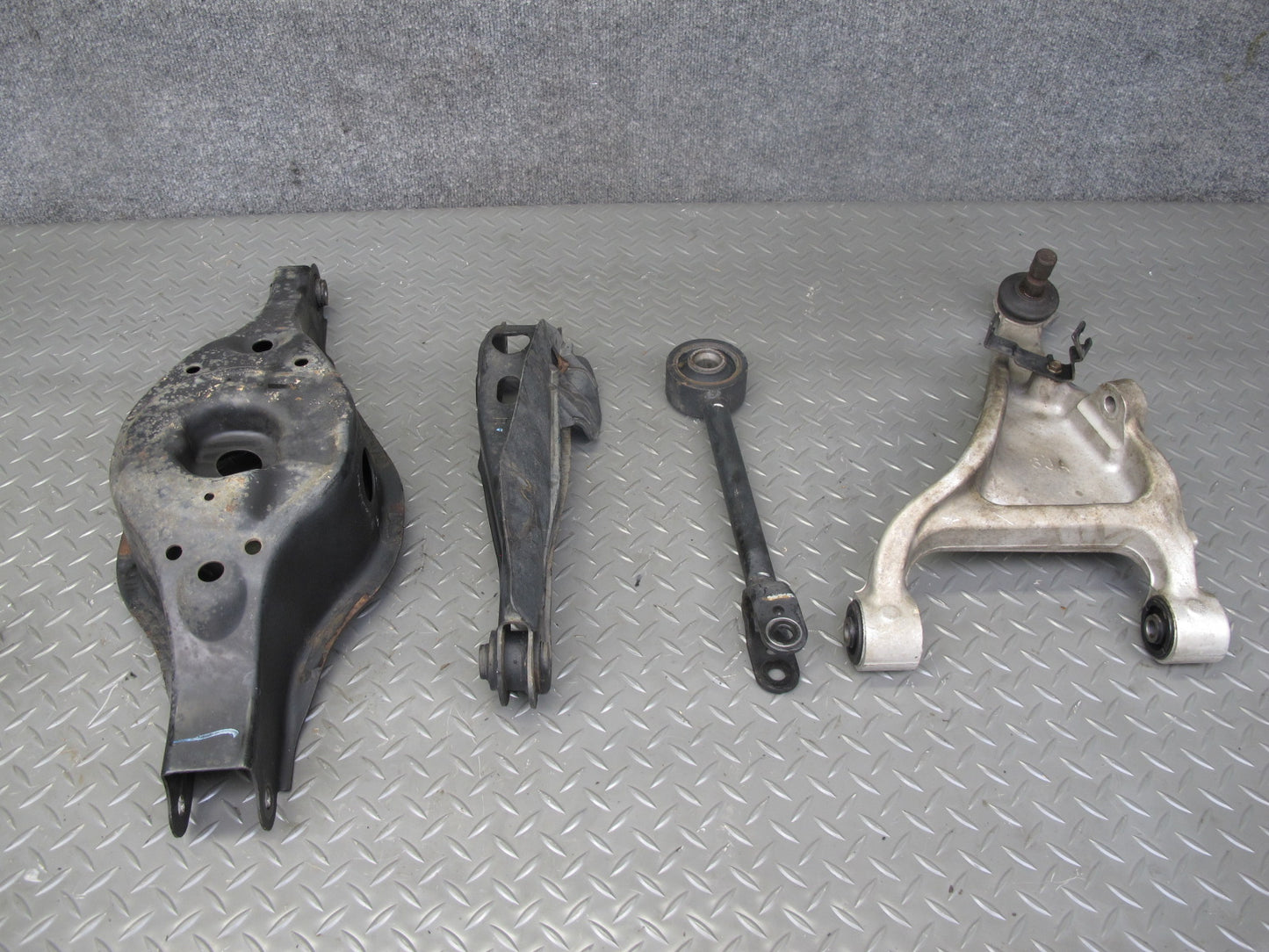 2014-2020 Infiniti QX60 Rear Right Upper & Lower Control Arm Set of 4