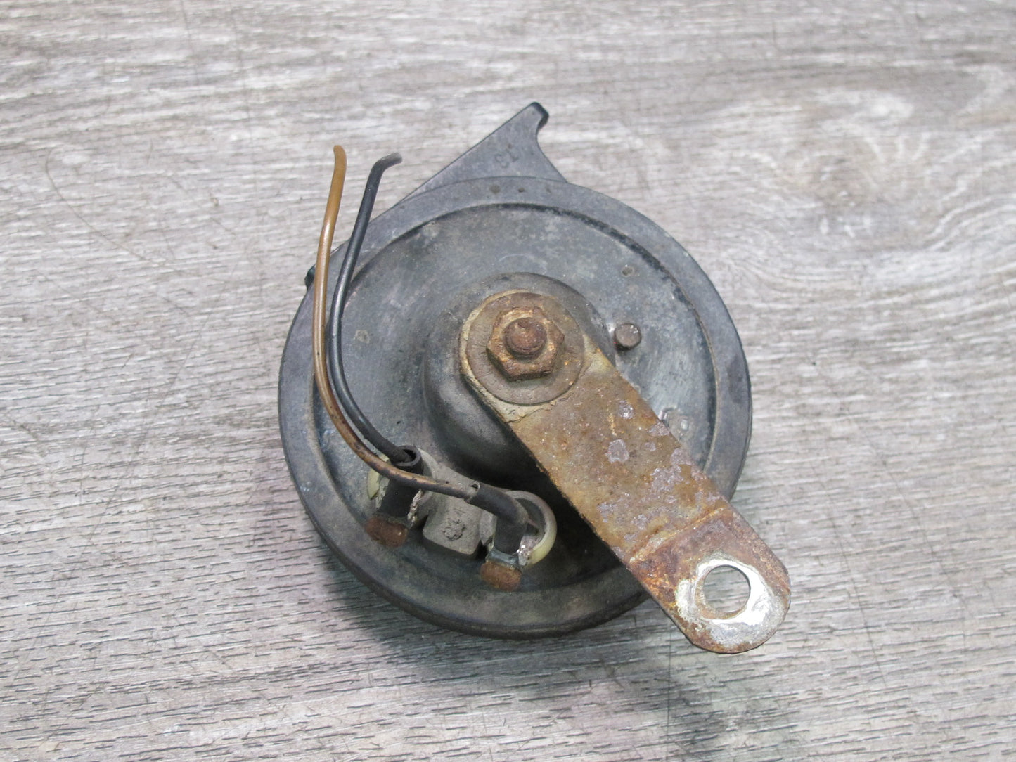 86-91 Mercedes W126 C126 Horn Siren Signal OEM