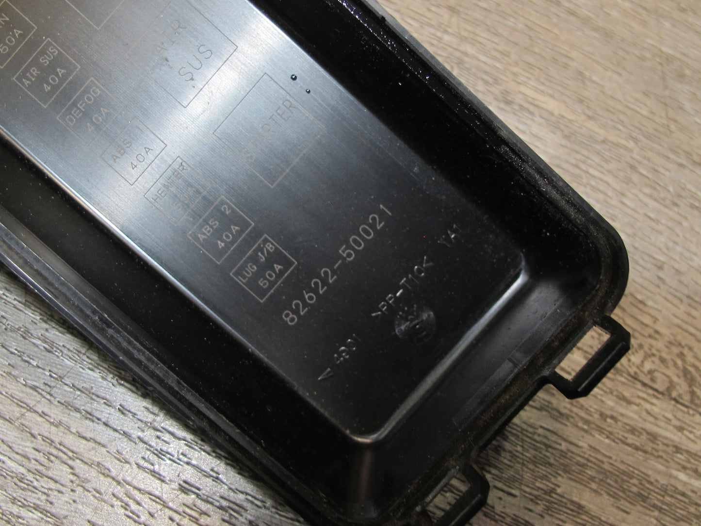 01-03 Lexus UCF30L LS430 Under Hood Junction Relay Fuse Box OEM