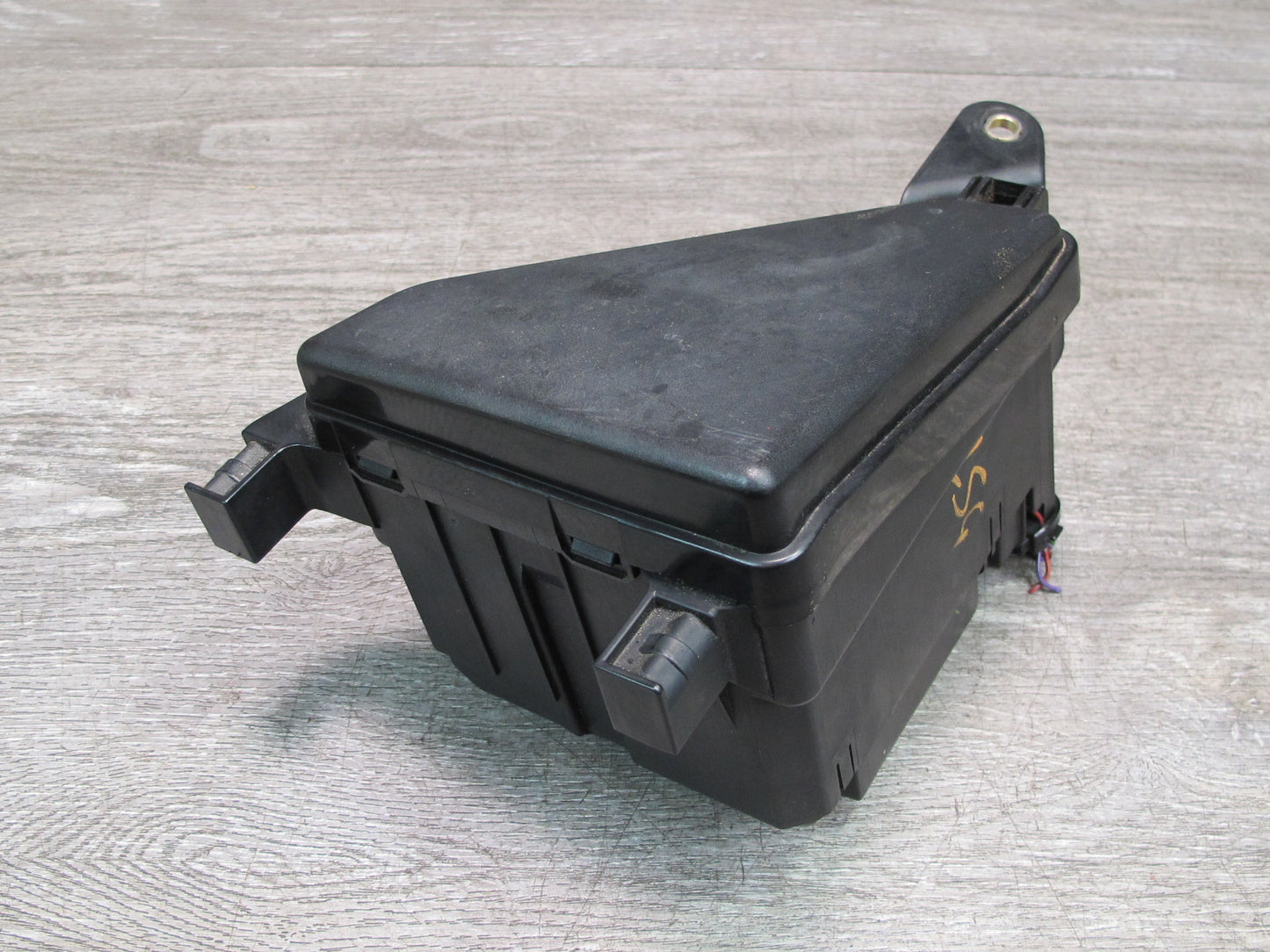 01-03 Lexus UCF30L LS430 Front Left Underhood Relay Fuse Box OEM
