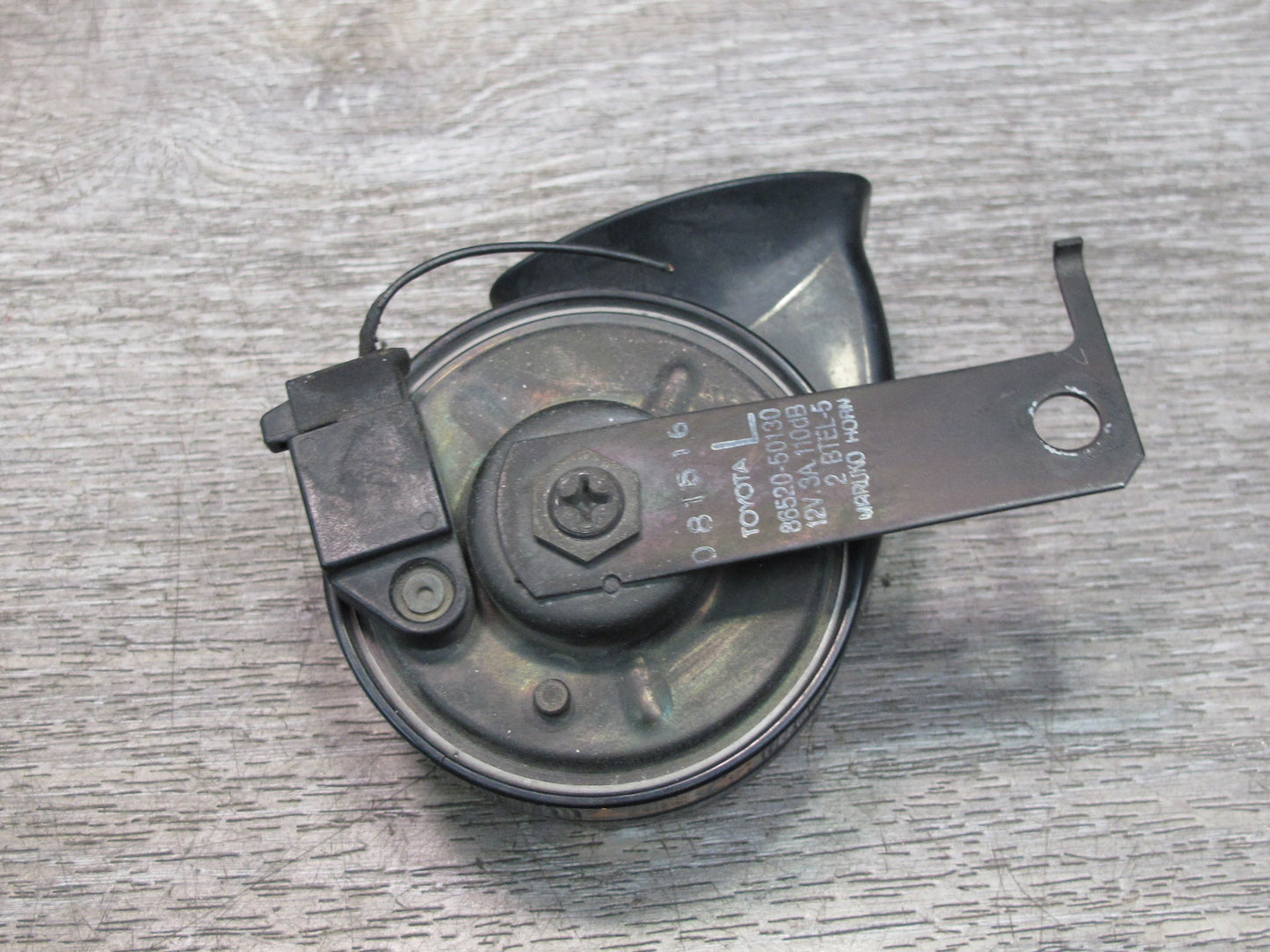 01-06 Lexus UCF30L LS430 Set of 2 High & Low Tone Note Pitch Horn Signal OEM