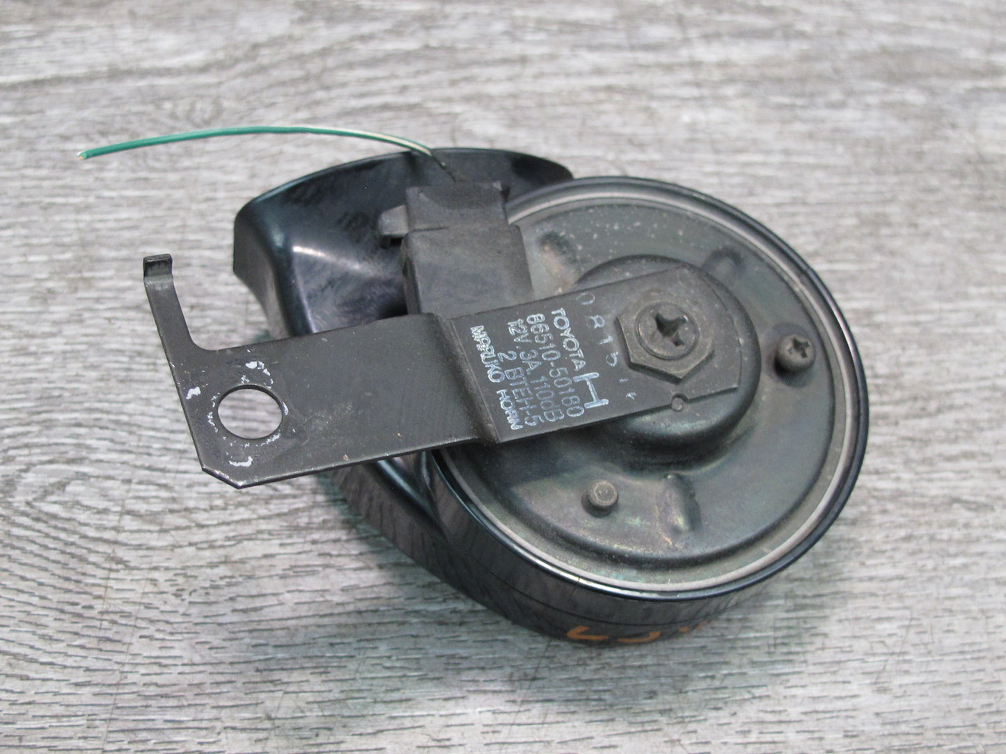 01-06 Lexus UCF30L LS430 Set of 2 High & Low Tone Note Pitch Horn Signal OEM