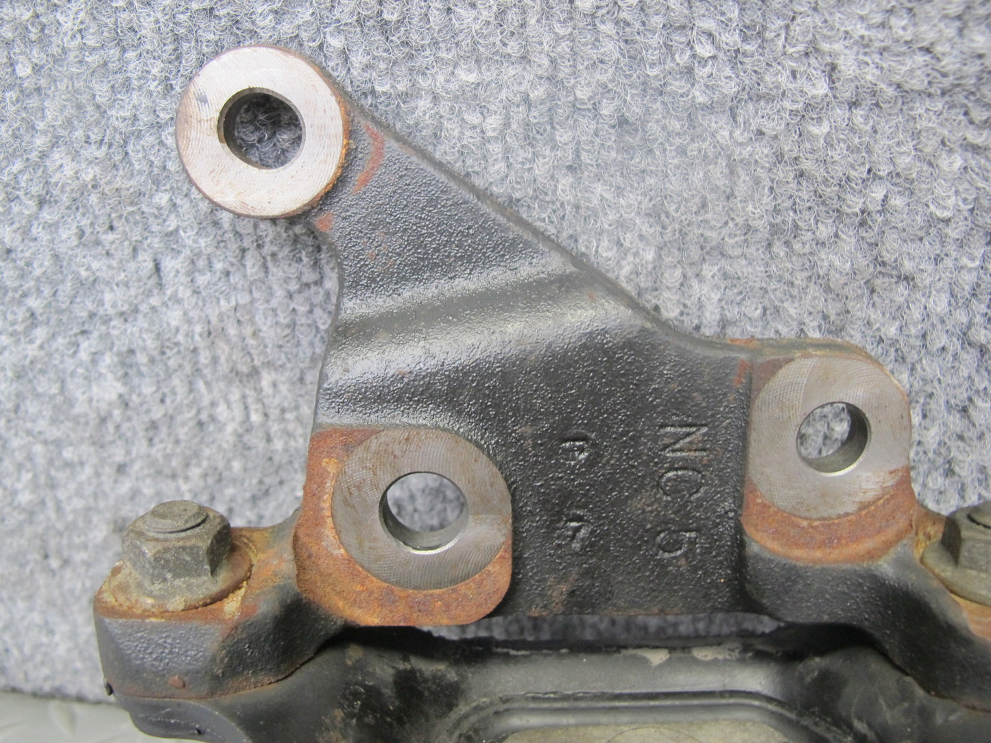 14-17 Infiniti QX60 2.5L Hybrid Front Left Engine Motor Mount