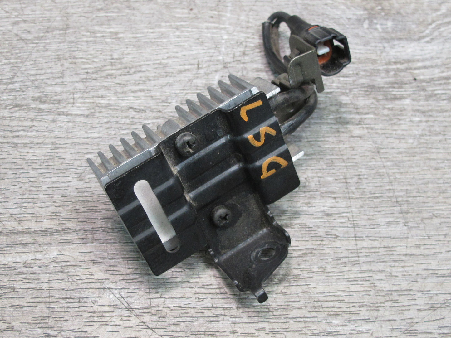 01-03 Lexus UCF30L LS430 Fuel Pump Resistor Module 23080-50090 OEM