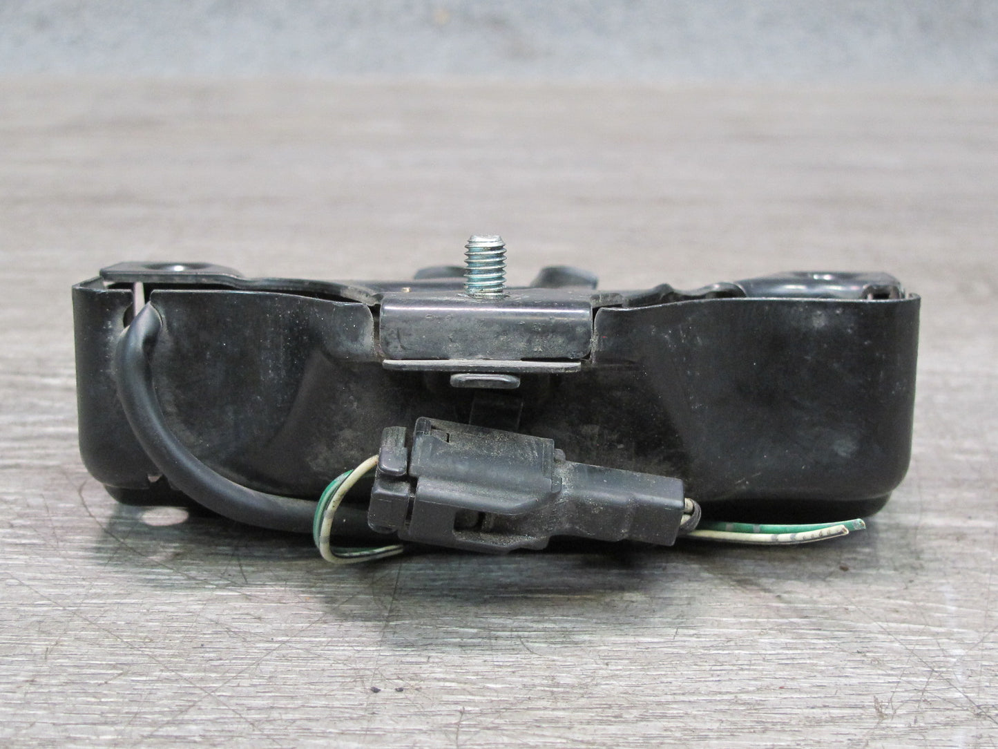 01-06 Lexus UCF30L LS430 Front Hood Lock Latch OEM