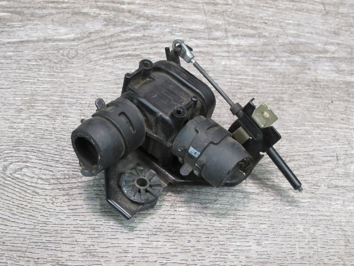 01-06 Lexus UCF30L LS430 Hvac Heater Control Water Valve OEM