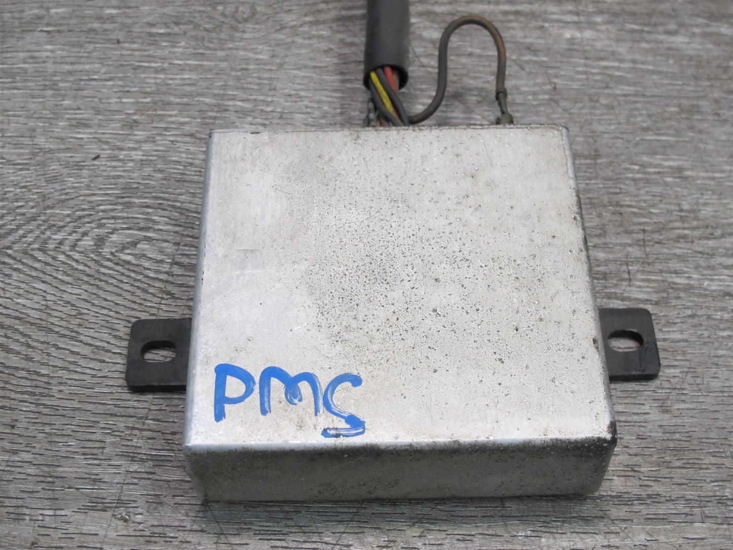 86-91 Mercedes W126 C126 Coupe Radio Amplifier Module 1268201989 OEM