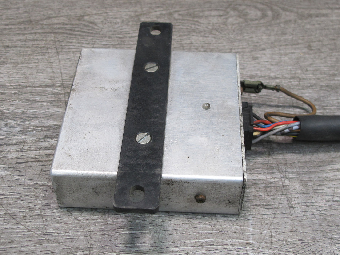 86-91 Mercedes W126 C126 Coupe Radio Amplifier Module 1268201989 OEM
