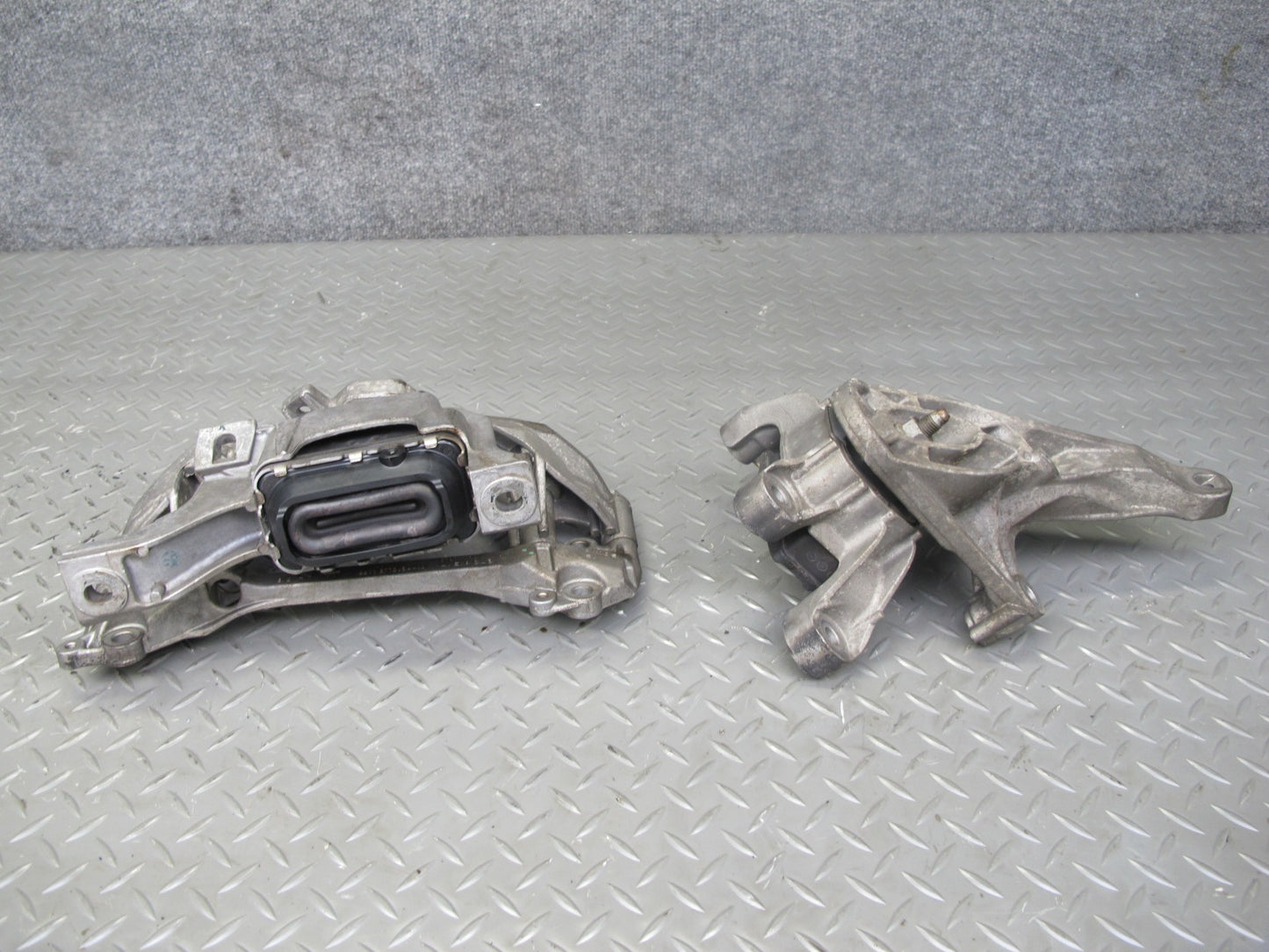 07-15 Mini R56 R57 R58 R60 N14 N18 Engine & Manual Transmission Mount Set OEM
