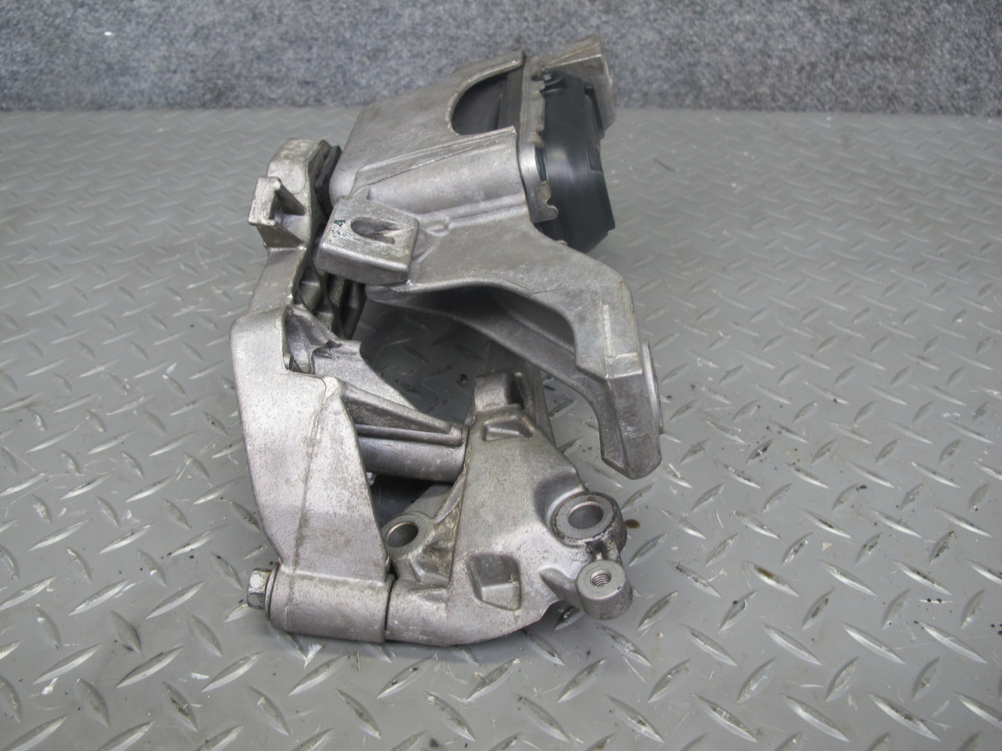 07-15 Mini R56 R57 R58 R60 N14 N18 Engine & Manual Transmission Mount Set OEM