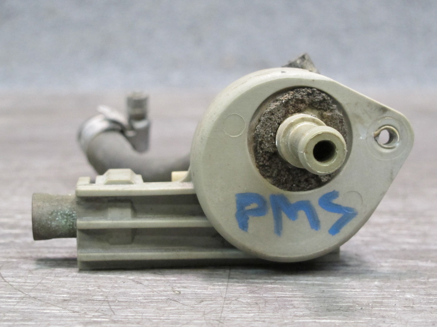 86-91 Mercedes W126 C126 Windshield Heating Control Thermo Valve 1268300484 OEM