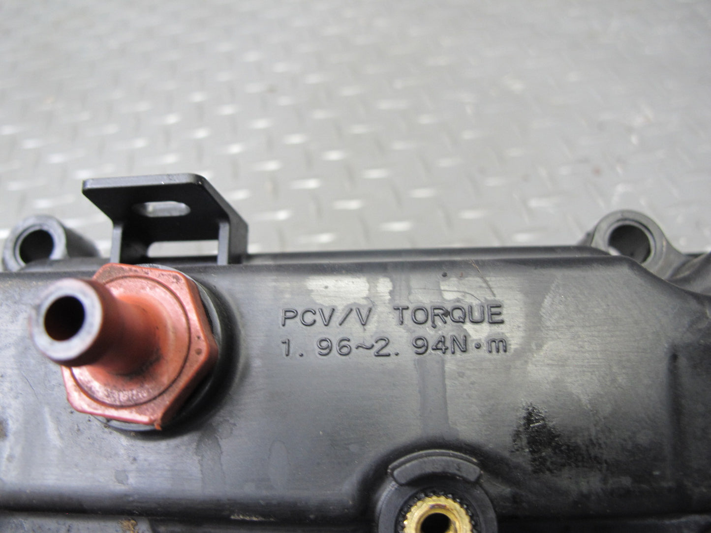 2014-2017 Infiniti QX60 2.5L Hybrid QR25DER Engine Cylinder Head Valve Cover