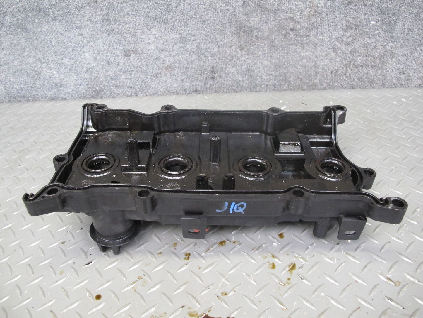 2014-2017 Infiniti QX60 2.5L Hybrid QR25DER Engine Cylinder Head Valve Cover