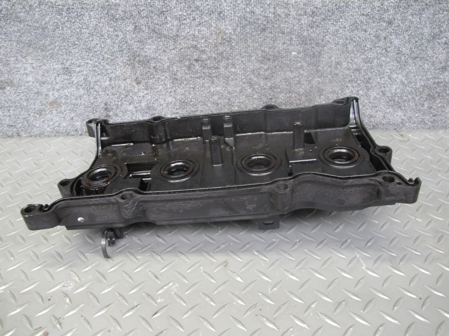 2014-2017 Infiniti QX60 2.5L Hybrid QR25DER Engine Cylinder Head Valve Cover