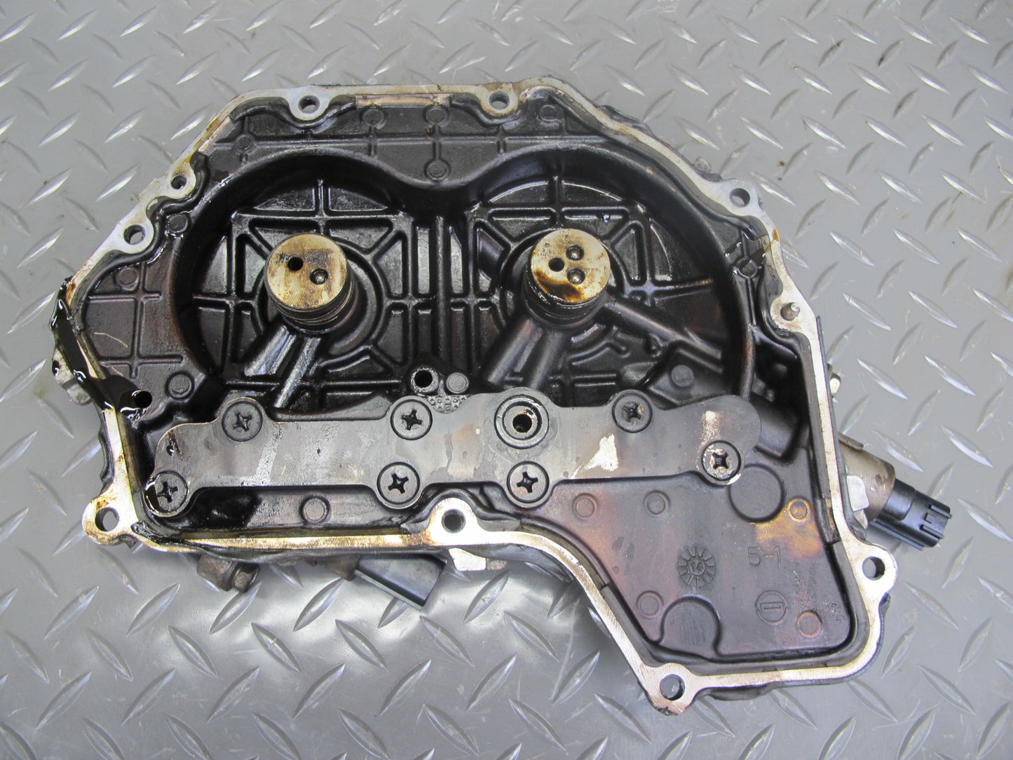 2014-2017 Infiniti QX60 2.5L Hybrid QR25DER Engine Valve Timing Solenoid Cover