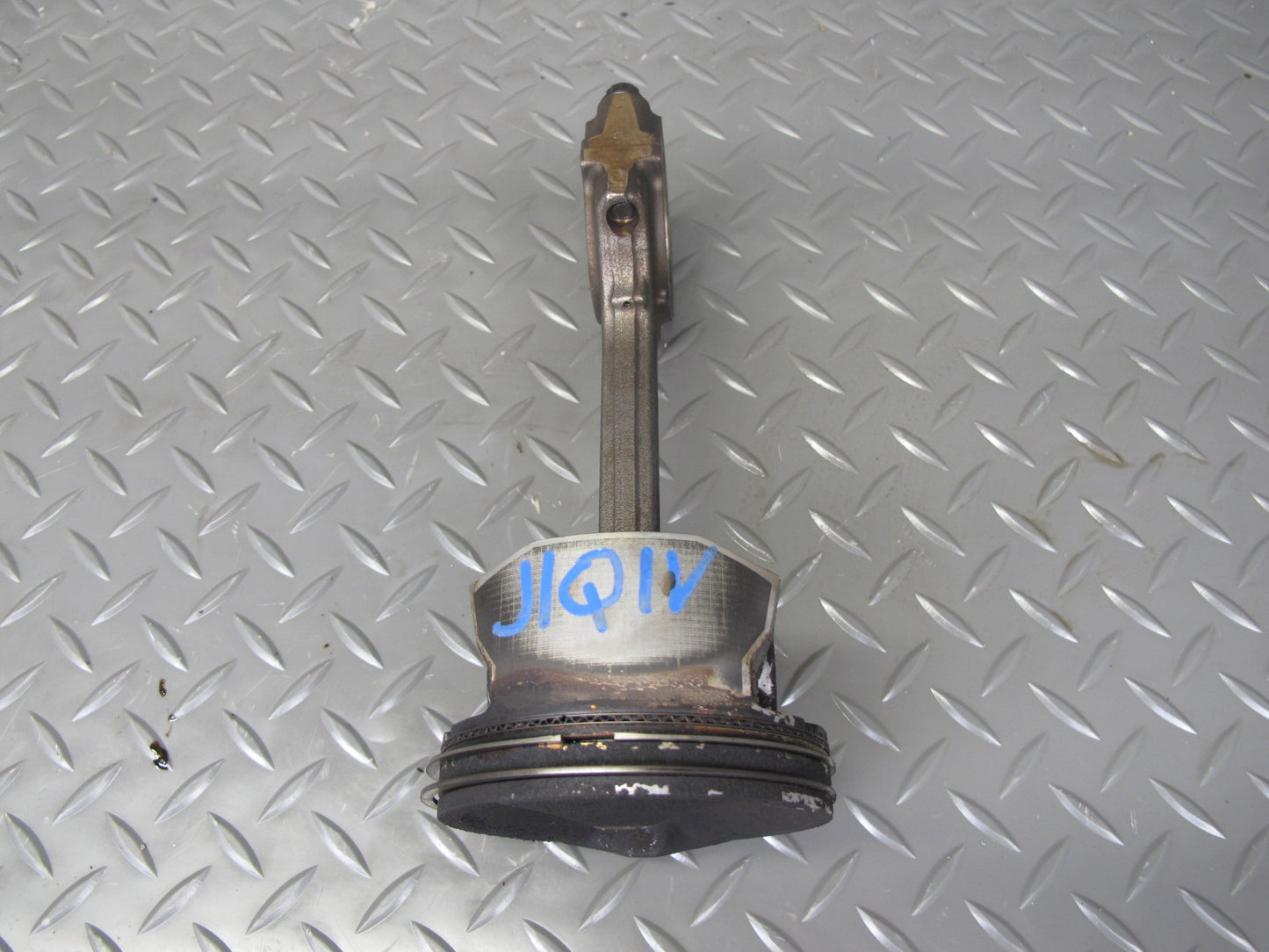 2014-2017 Infiniti QX60 2.5 QR25DER Hybrid Set of 4 Engine Piston Connecting Rod
