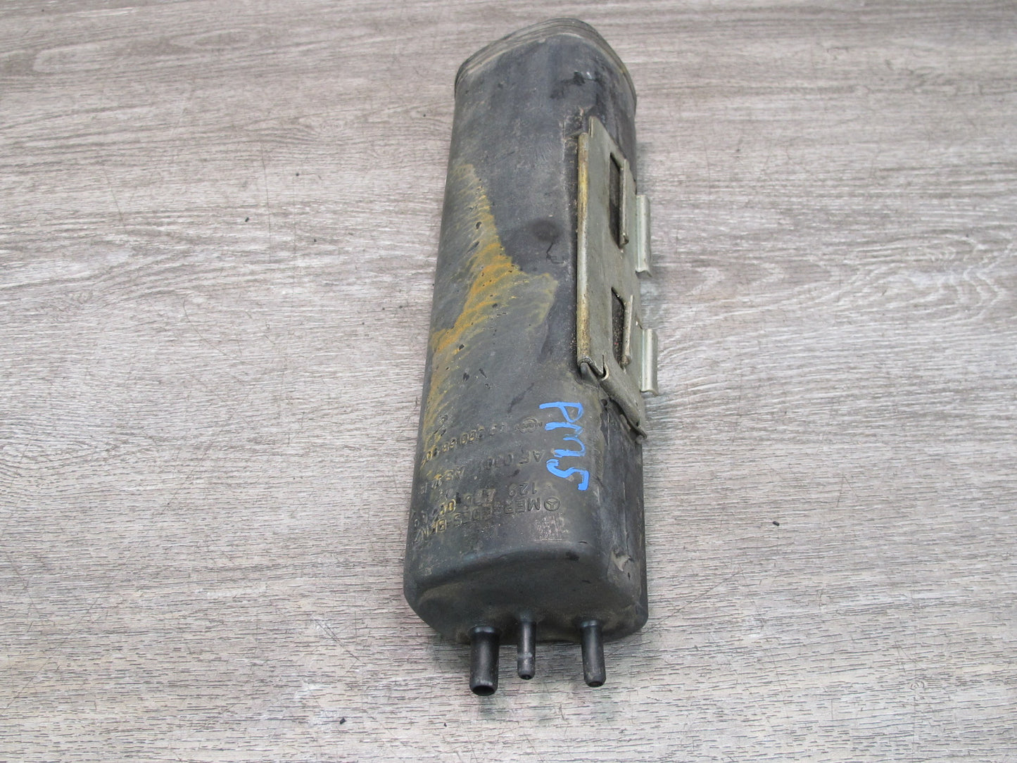 86-91 Mercedes W126 C126 Fuel Evap Vapor Charcoal Canister 1294700059 OEM