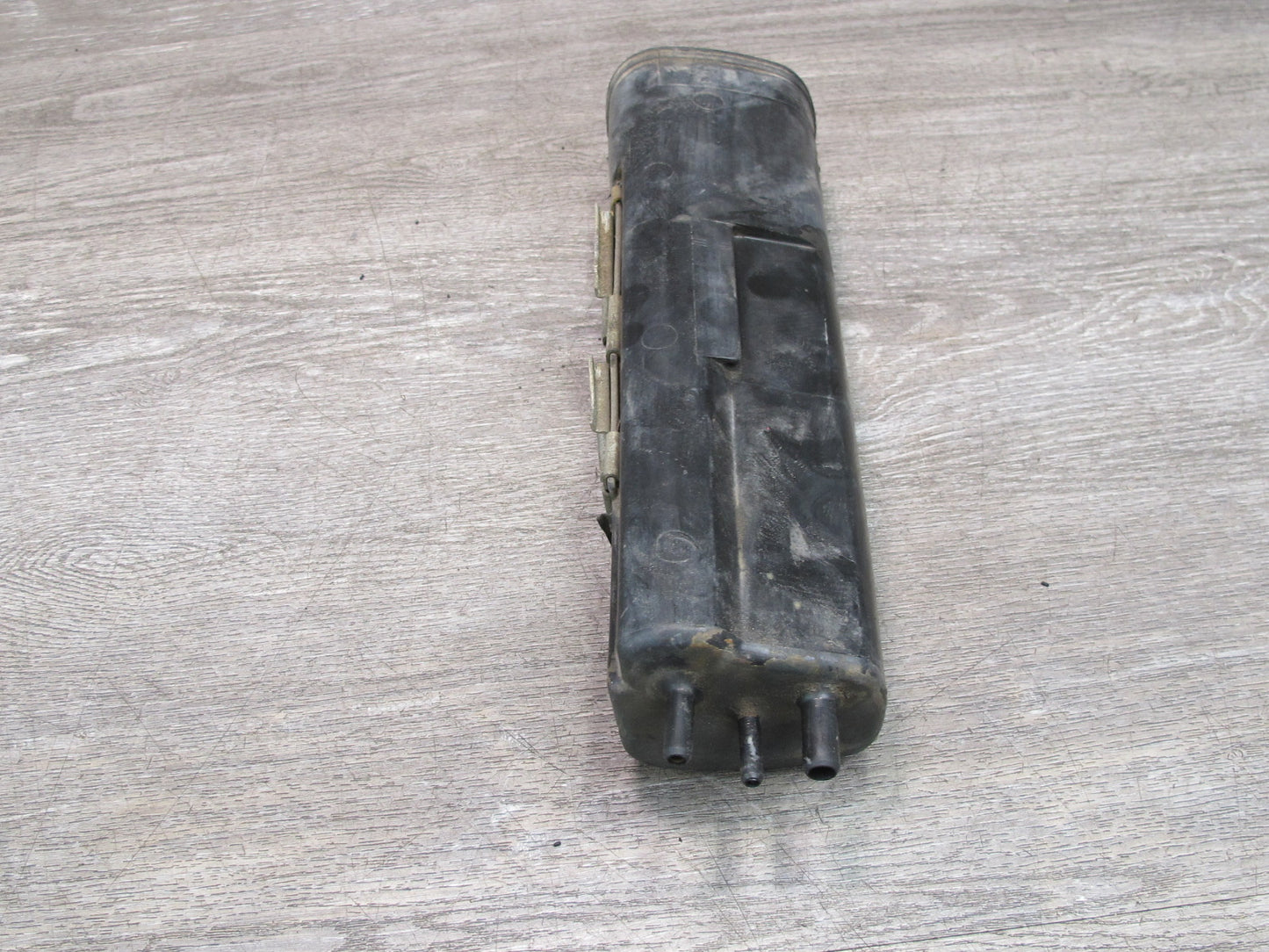 86-91 Mercedes W126 C126 Fuel Evap Vapor Charcoal Canister 1294700059 OEM