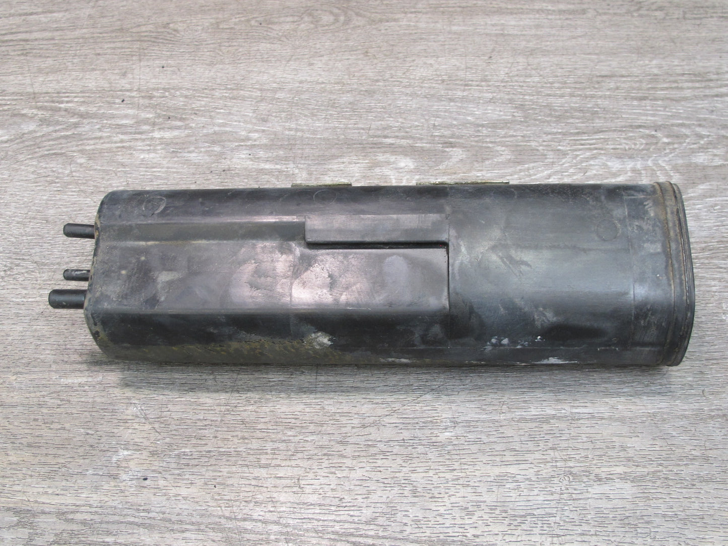 86-91 Mercedes W126 C126 Fuel Evap Vapor Charcoal Canister 1294700059 OEM