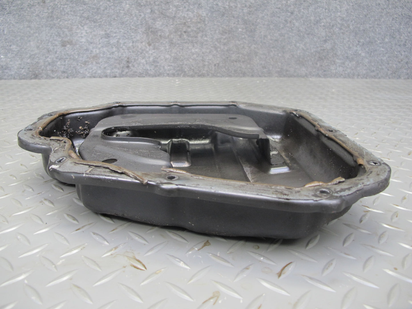 2014-2017 Infiniti QX60 2.5L Hybrid QR25DER Engine Lower Oil Pan OEM