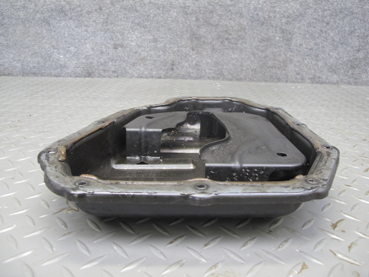 2014-2017 Infiniti QX60 2.5L Hybrid QR25DER Engine Lower Oil Pan OEM