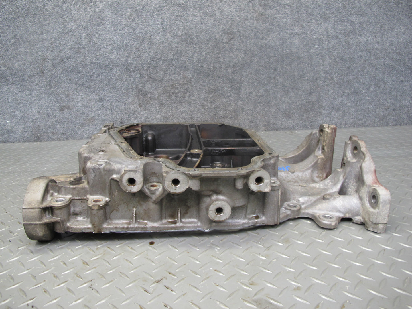 2014-2017 Infiniti QX60 2.5L Hybrid QR25DER Engine Upper Oil Pan OEM