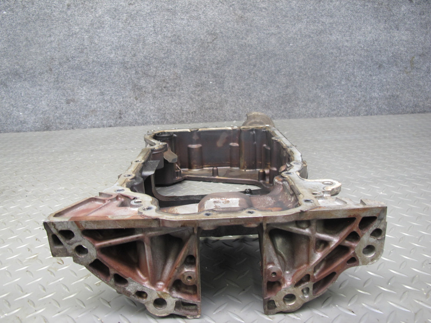 2014-2017 Infiniti QX60 2.5L Hybrid QR25DER Engine Upper Oil Pan OEM
