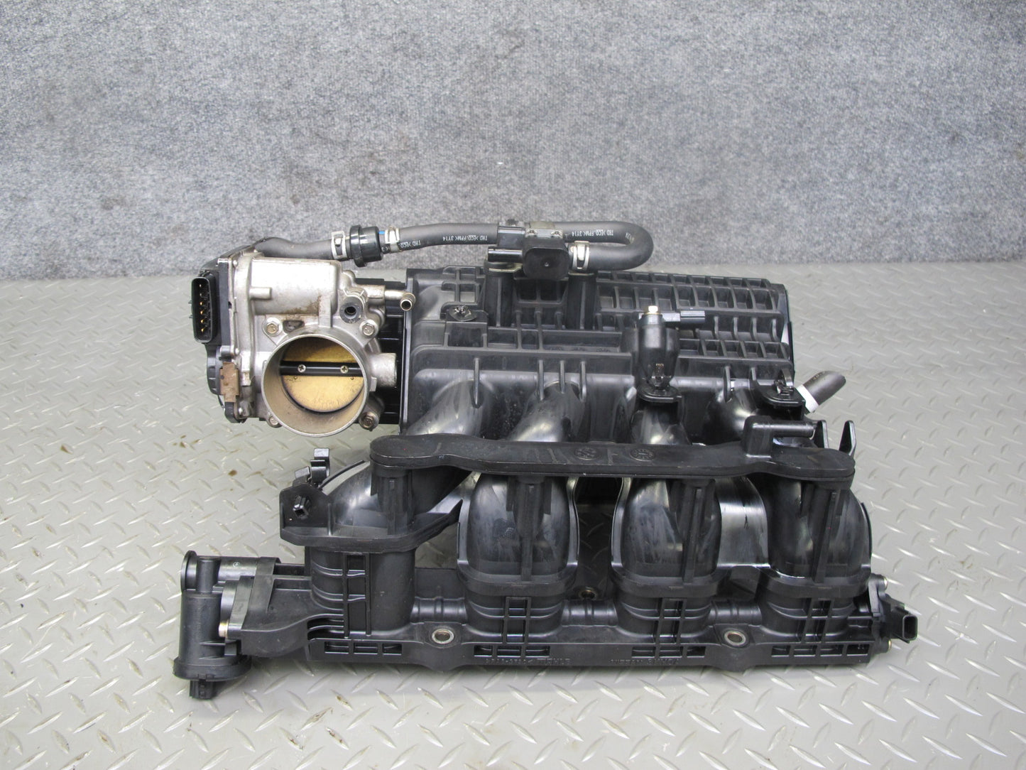 2014-2017 Infiniti QX60 2.5L Hybrid Intake Manifold Intercooler Throttle Body