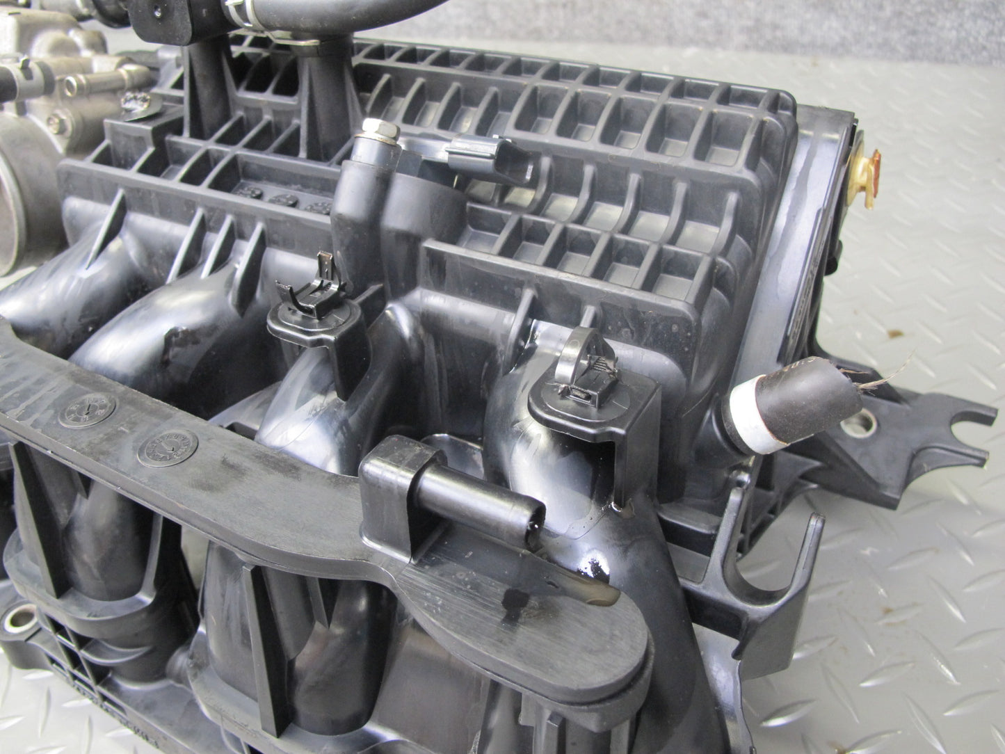 2014-2017 Infiniti QX60 2.5L Hybrid Intake Manifold Intercooler Throttle Body