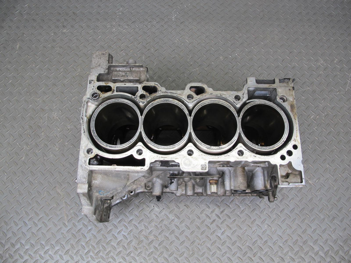 2014-2017 Infiniti QX60 2.5L Hybrid QR25DER Engine Cylinder Block