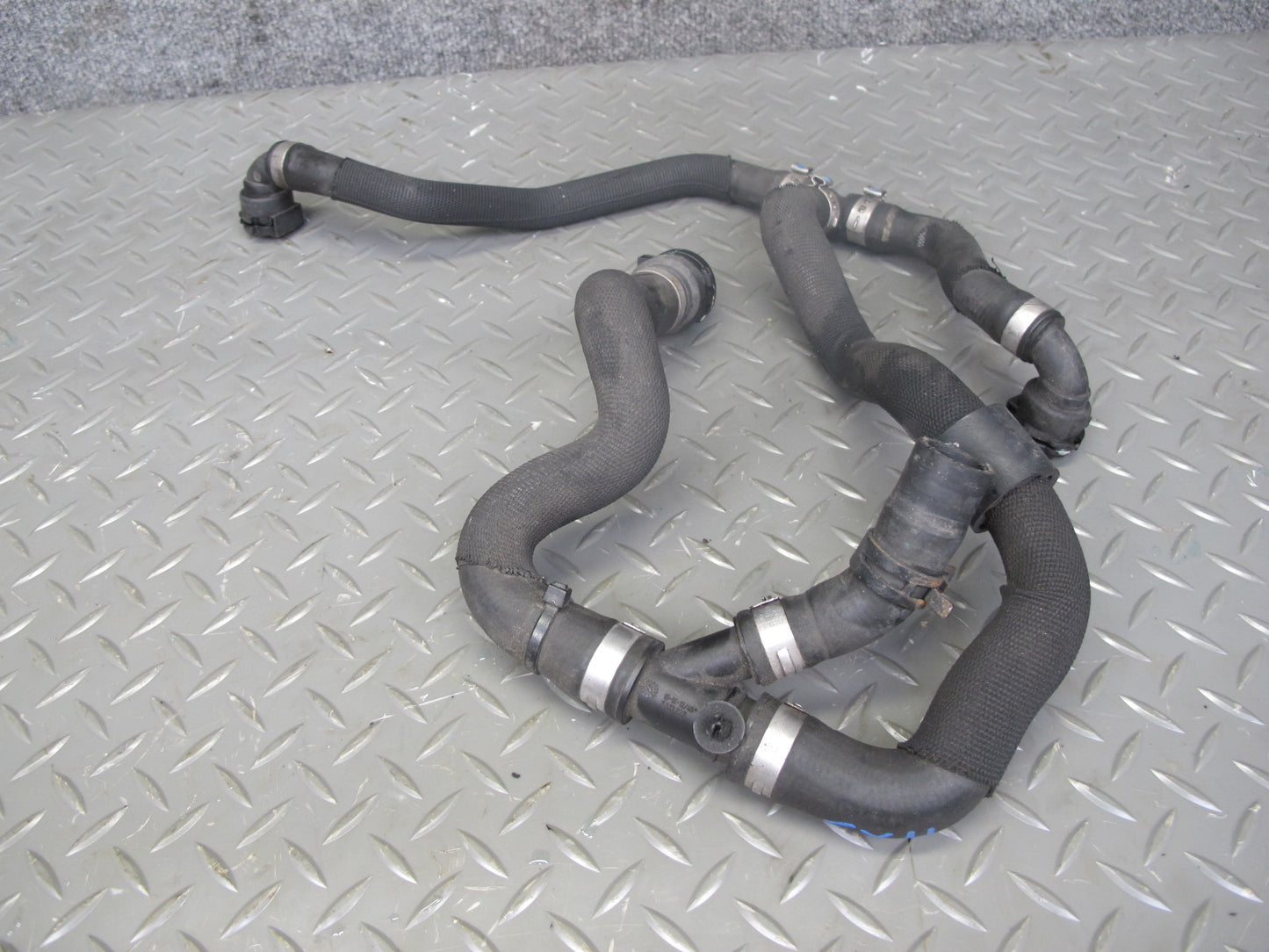 2010-2011 BMW X6 E72 Hybrid 4.4L Engine Coolant Water Hose Line Pipe Set of 8