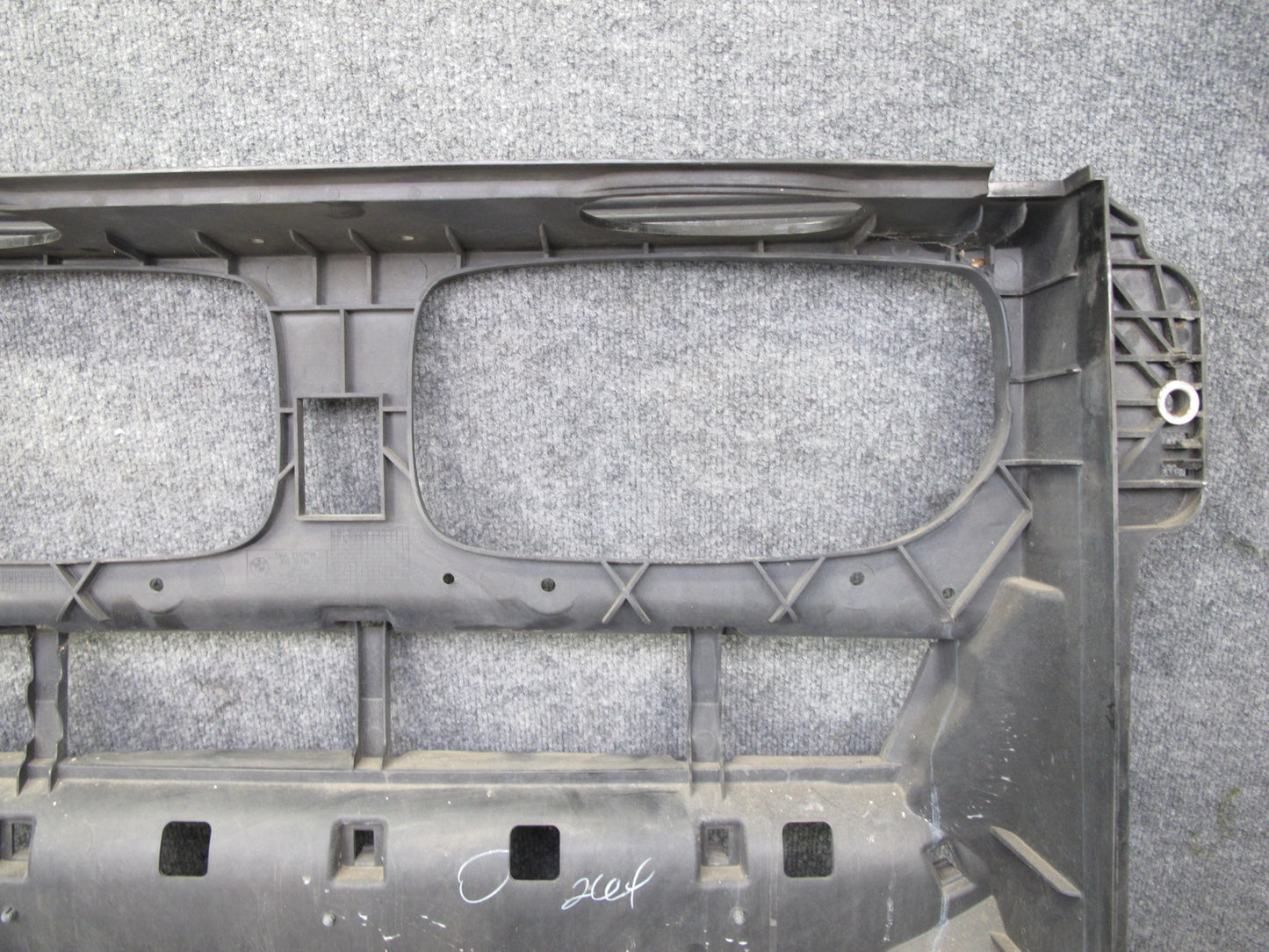 2008-2014 BMW E71 X6 Engine Air Duct Radiator Core Support Shroud Frame Cover