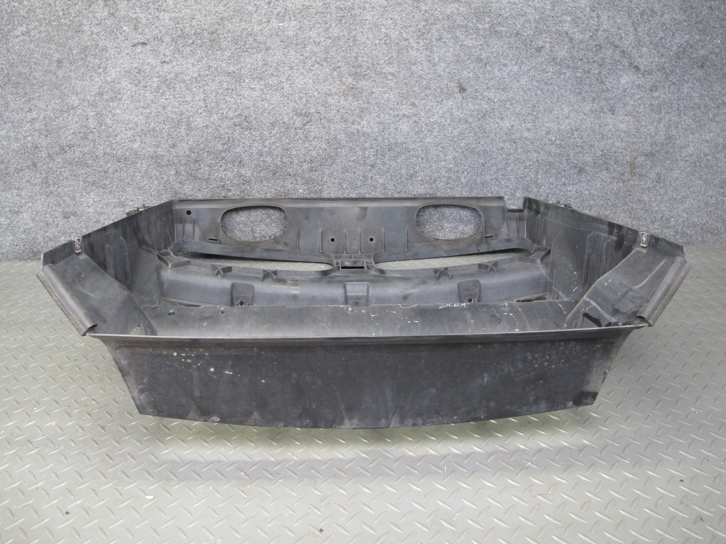 2008-2014 BMW E71 X6 Engine Air Duct Radiator Core Support Shroud Frame Cover