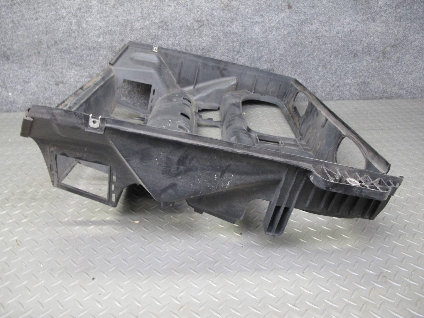 2008-2014 BMW E71 X6 Engine Air Duct Radiator Core Support Shroud Frame Cover