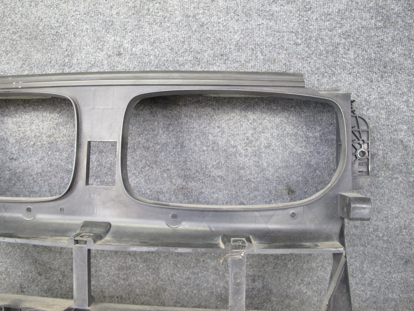 2008-2014 BMW E71 X6 Engine Air Duct Radiator Core Support Shroud Frame Cover