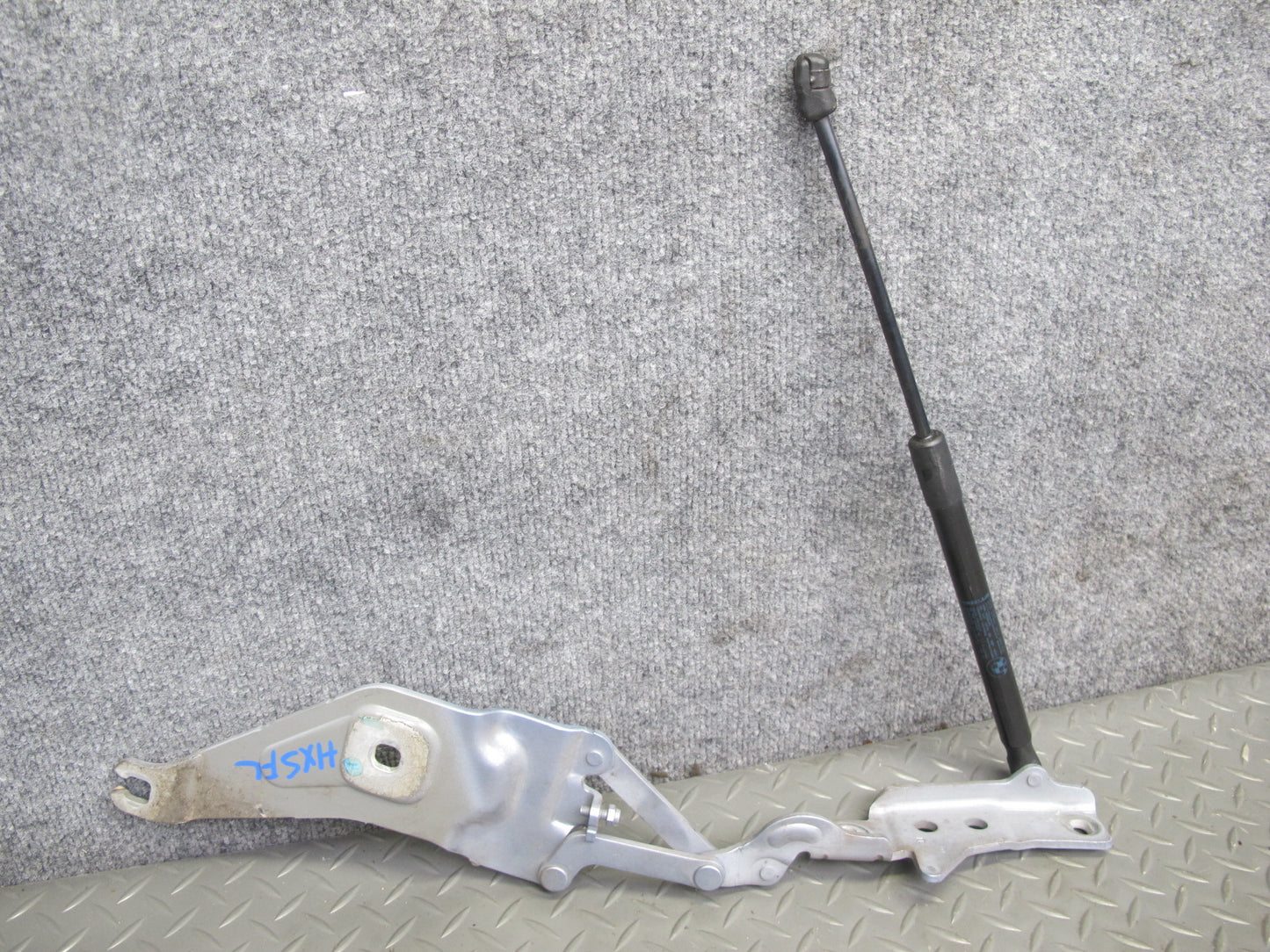 2008-2014 BMW E71 E72 X6 Front Left & Right Hood Hinge w Support Set of 2