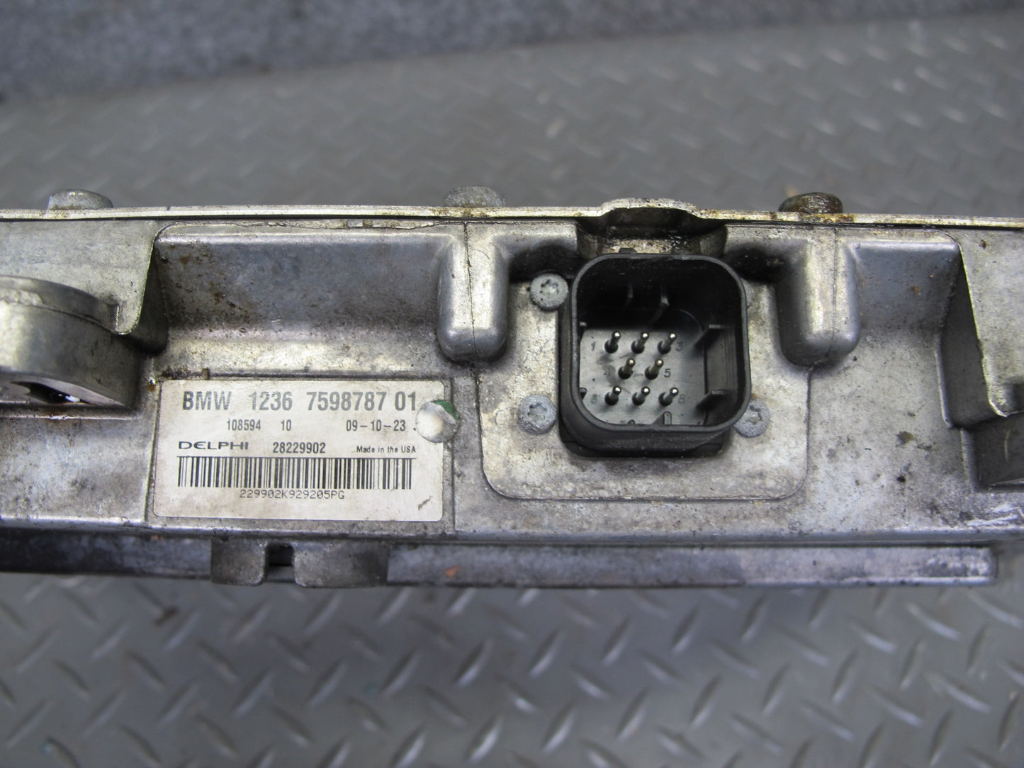 2010-2011 BMW E72 X6 Hybrid Auxiliary Power Control Module 7598787
