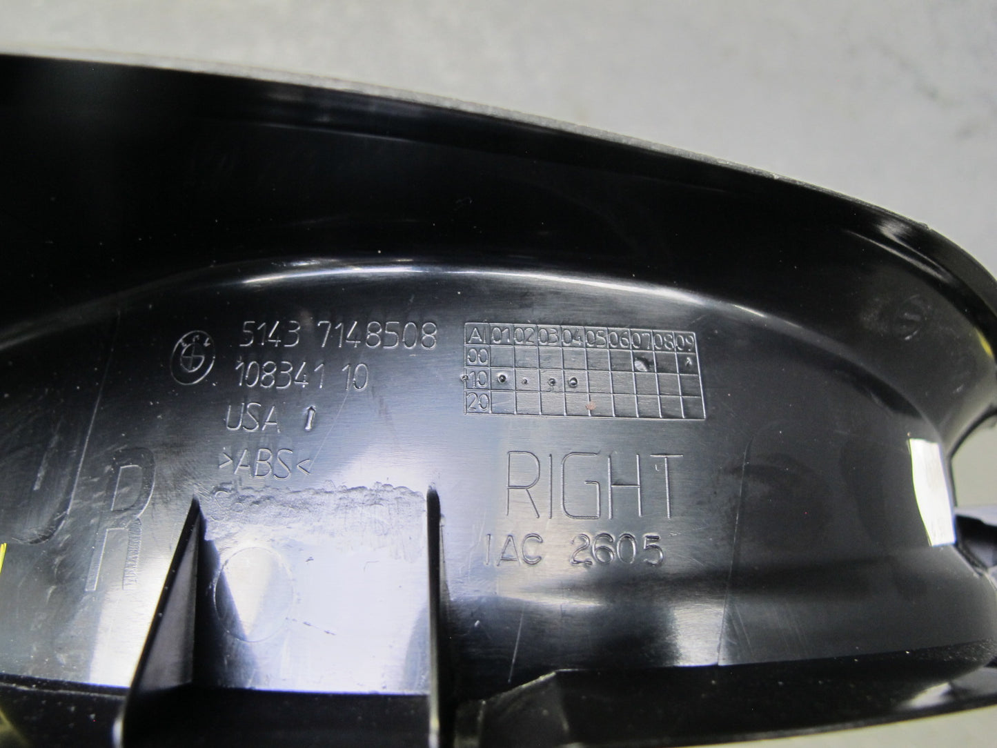 2008-2014 BMW E71 E72 X6 Front Left & Right Kick Trim Cover Panel Set of 2