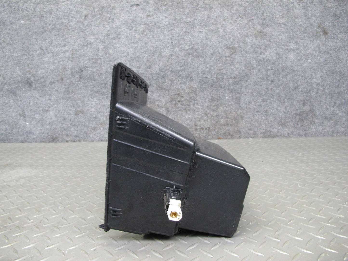 2007-2014 BMW E71 E72 X5 X6 Right Side Glove Box Compartment Storage Housing