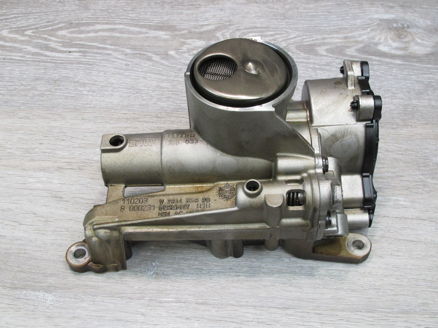 07-13 Mini R55 R56 R57 R58 R59 N12 N14 Engine Motor Oil Pump Assembly OEM