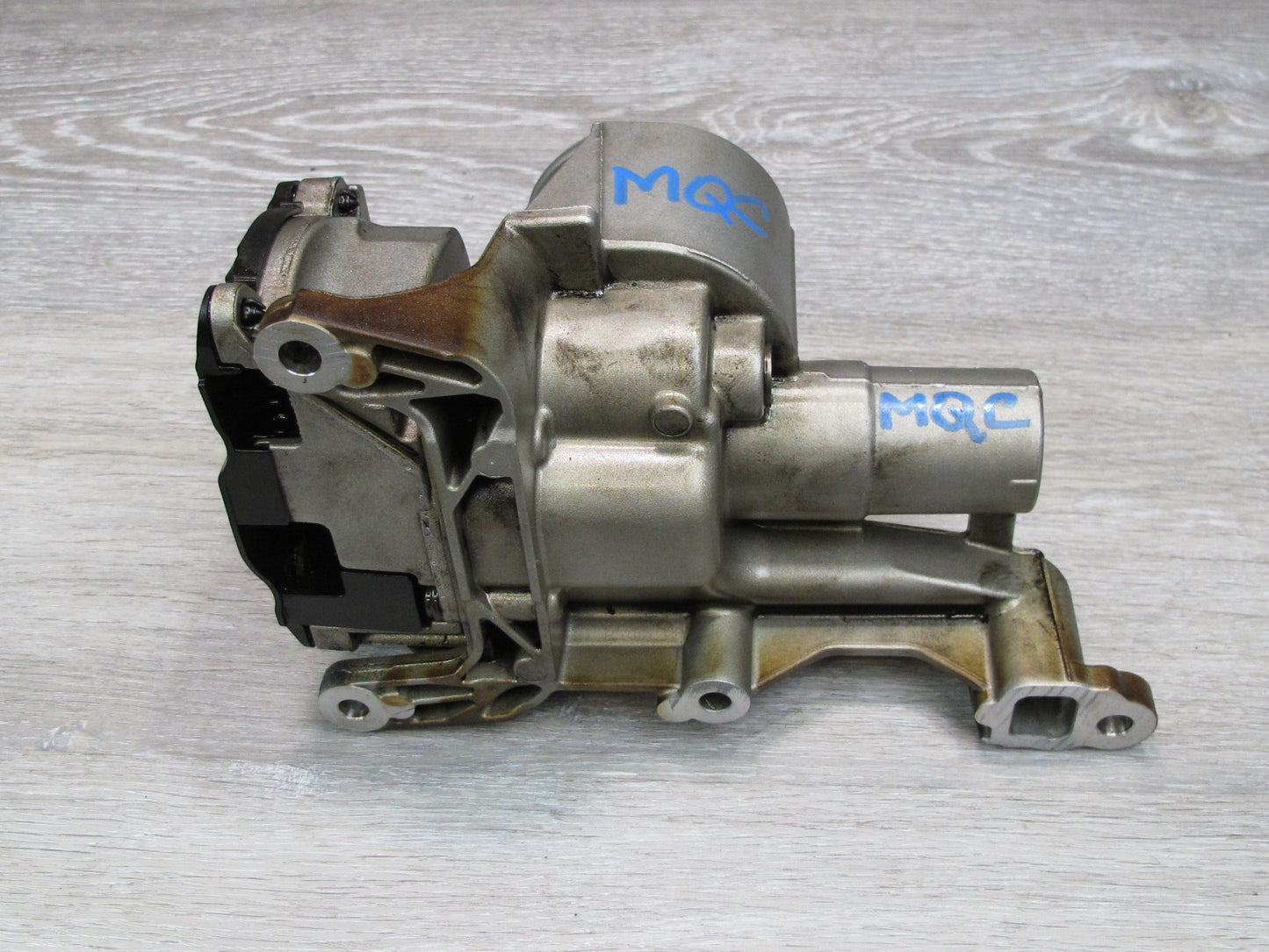 07-13 Mini R55 R56 R57 R58 R59 N12 N14 Engine Motor Oil Pump Assembly OEM