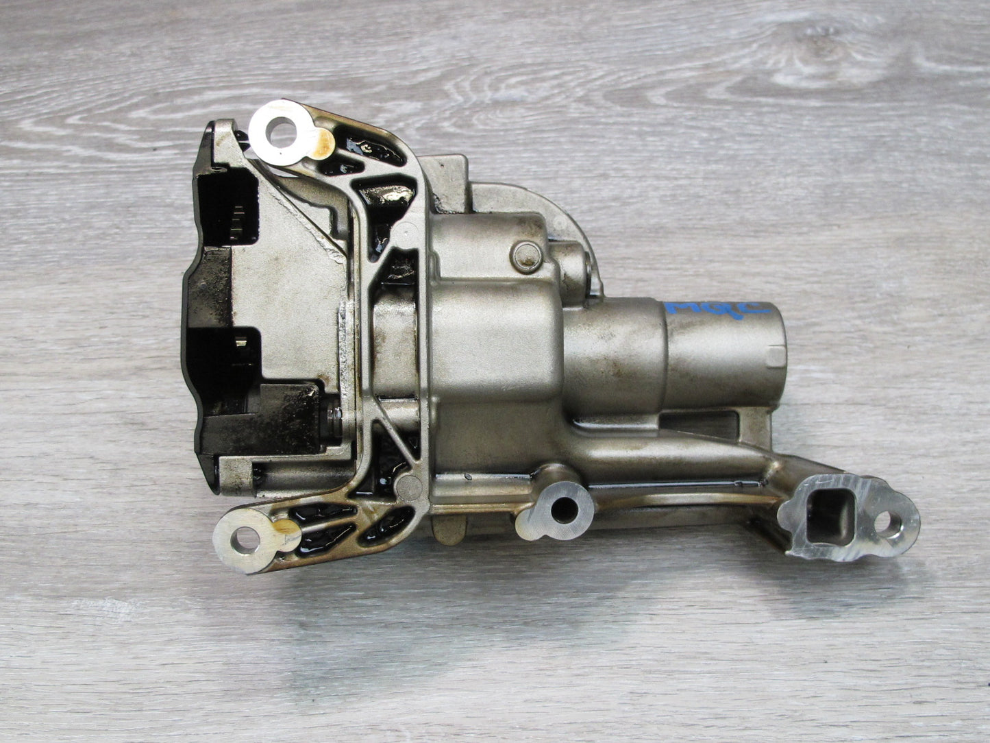 07-13 Mini R55 R56 R57 R58 R59 N12 N14 Engine Motor Oil Pump Assembly OEM