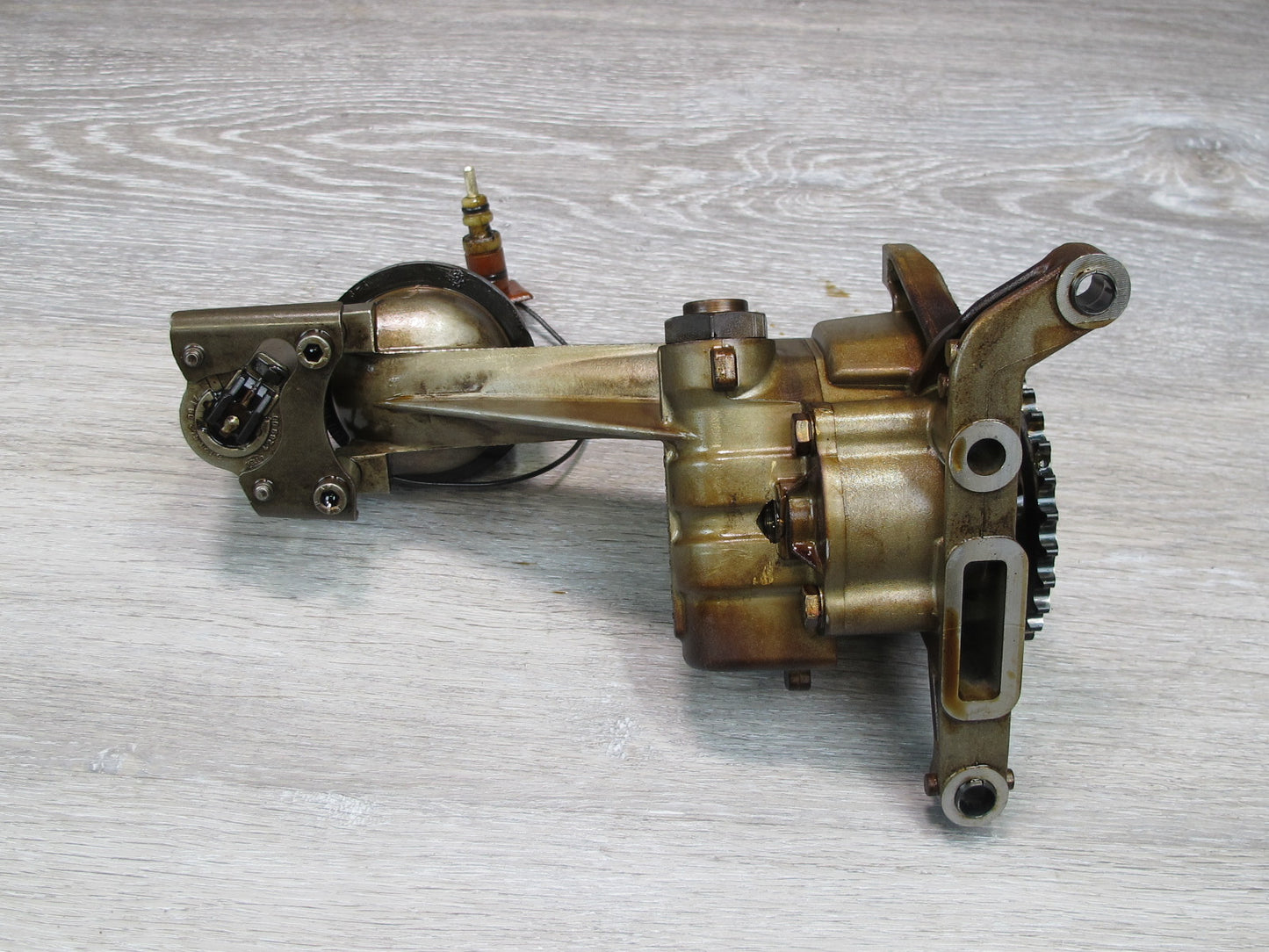 96-99 Mercedes W140 S500 119.980 Engine Motor Oil Pump 1191860501 OEM