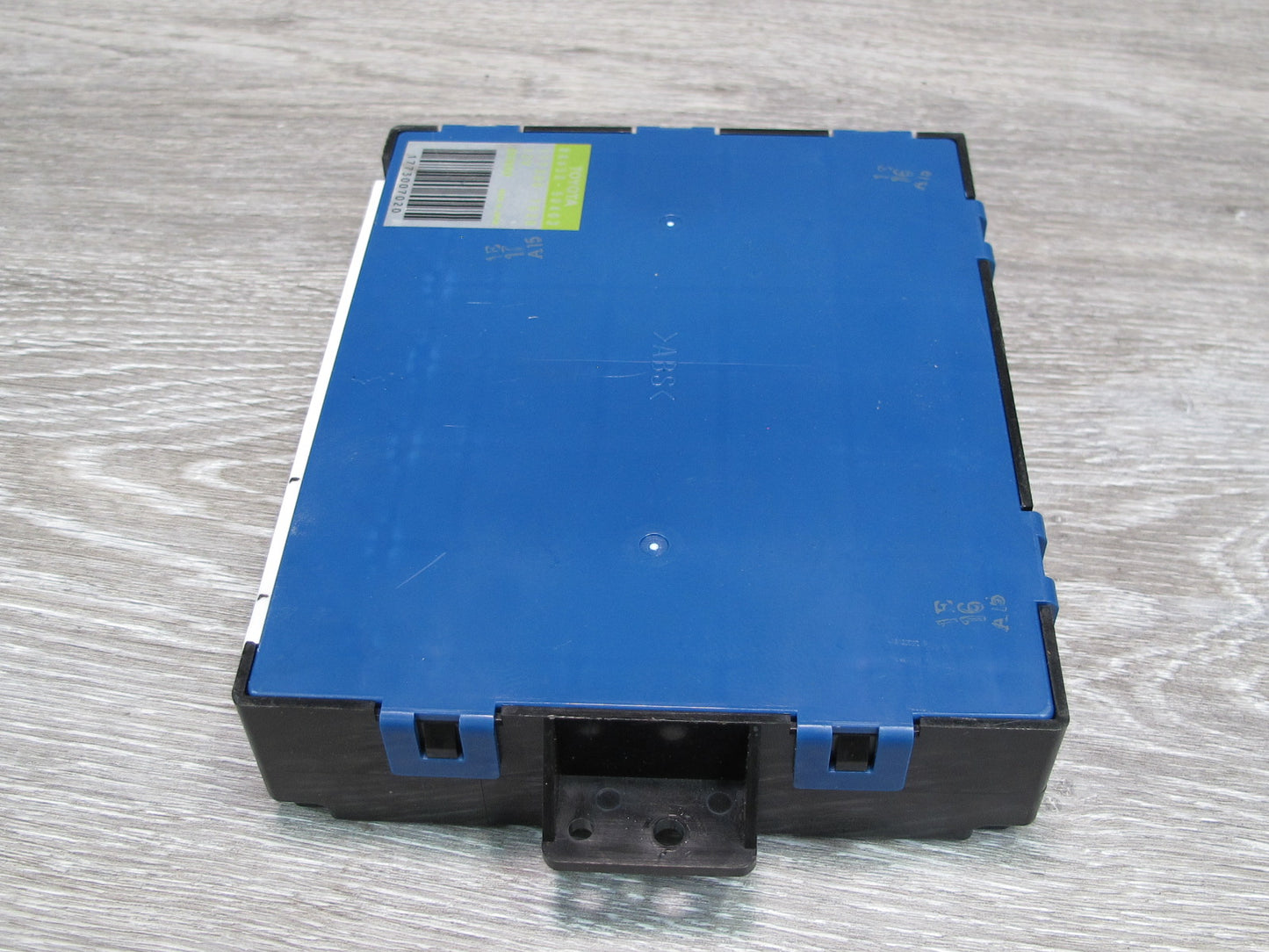 02-03 Lexus UCF30L LS430 Air Condition Amplifier Control Module 88650-50403 OEM