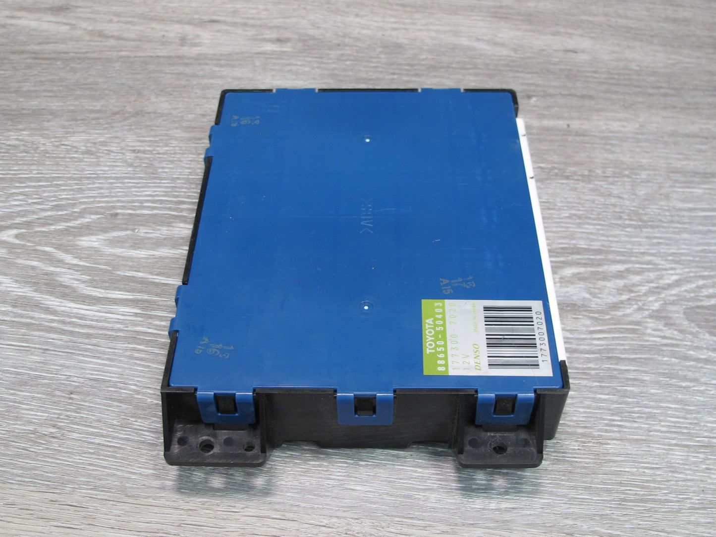 02-03 Lexus UCF30L LS430 Air Condition Amplifier Control Module 88650-50403 OEM