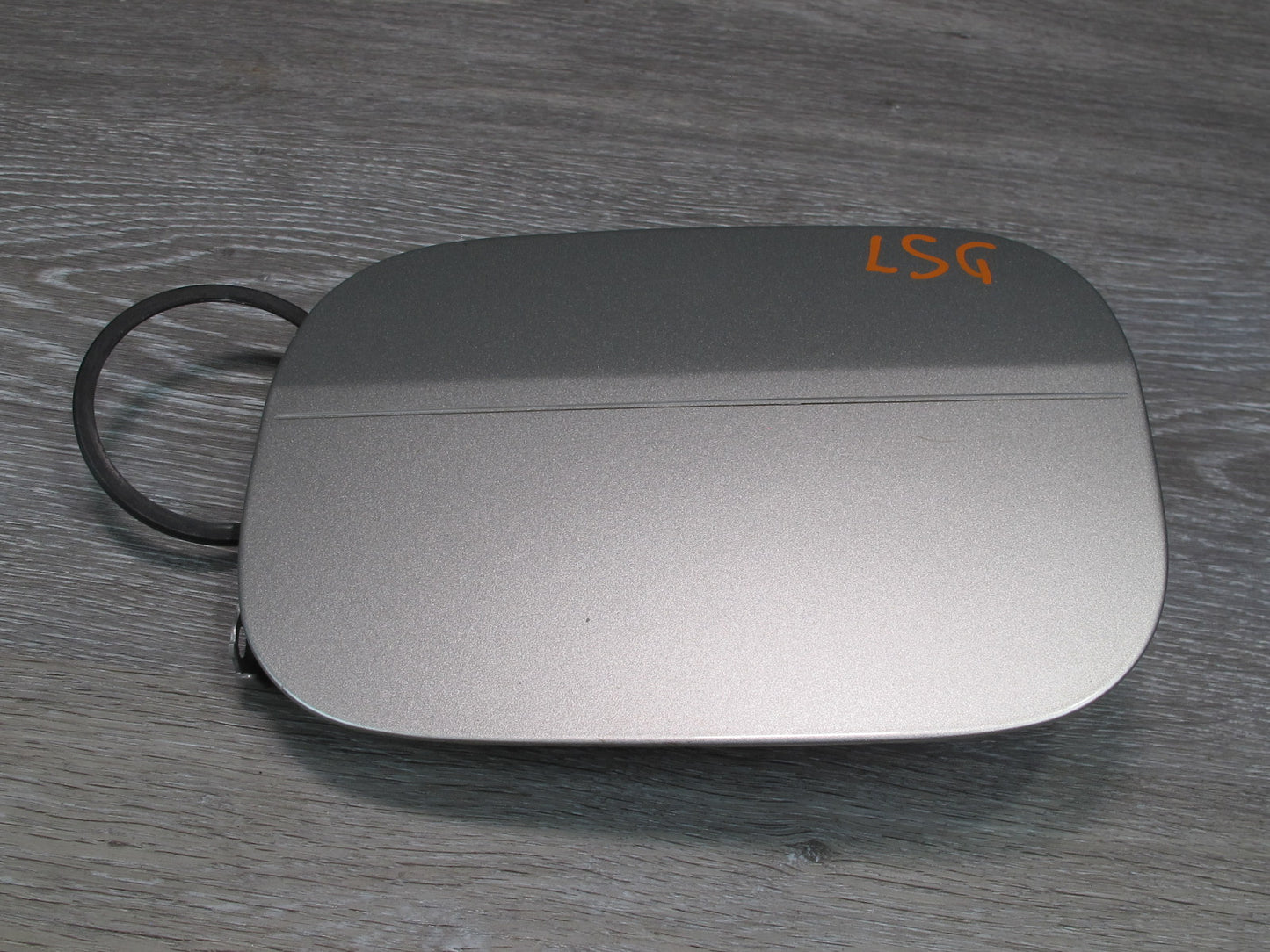 01-06 Lexus UCF30L LS430 Fuel Filler Door Lid Cover Silver OEM